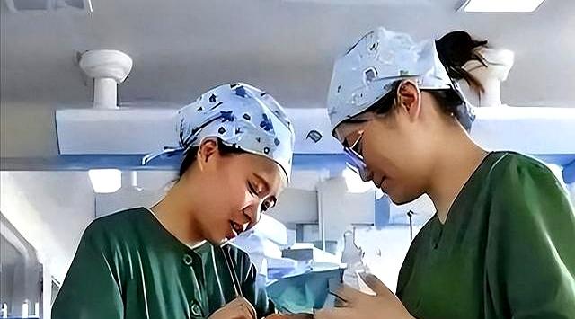 中国将迎人口死亡高峰！22年1041万，23年1100万	，去年死亡多少？