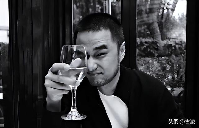 冯唐：我贪财好色！当妇科医生，就是为了光明正大地看女人