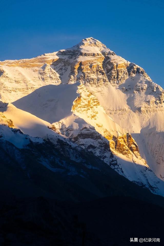在朋友圈的一方小小天地里，那神秘而圣洁的雪域高原——西藏