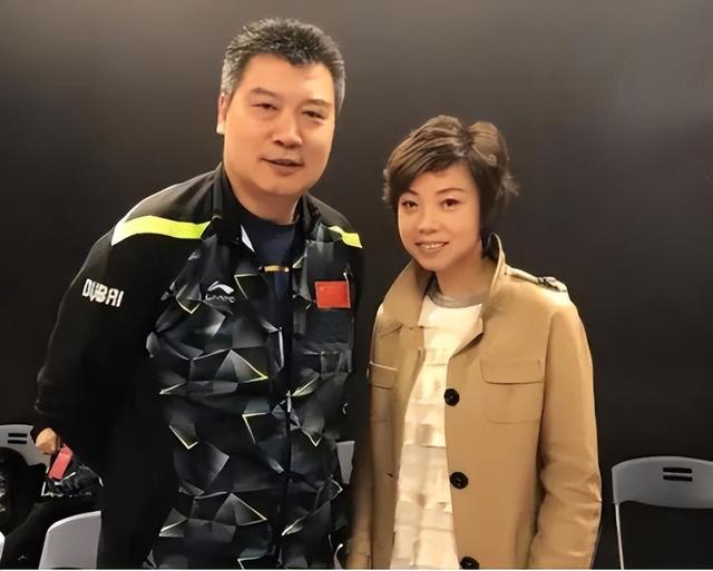 恩爱了16年抵不过现实残酷，44张怡宁绚烂如花，64岁徐威逐渐衰老