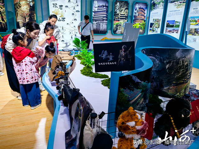 文博会探馆∣省文旅厅展区四大板块展示山西旅游业成果