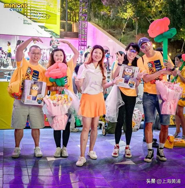 “为爱骑行”让南京路甜度超标，小黄人也来送祝福
