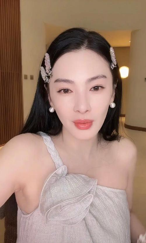 牡丹花下死，“纵欲过度”的张雨绮	，终究为自己的行为付出了代价