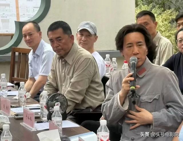 于和伟新剧演毛泽东，首曝造型：像！周恩来朱德扮演者，有点意外