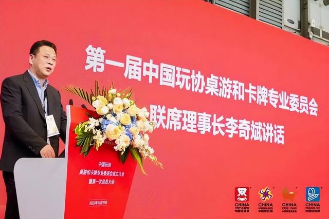 又一独角兽！吊打“泡泡玛特”，靠2元低价狂割小学生，年入100亿