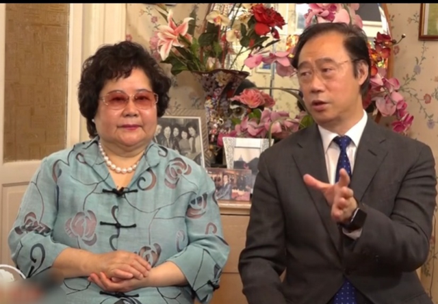 吃里扒外	、永不回国？带30名演员留美不归，如今年过花甲归来