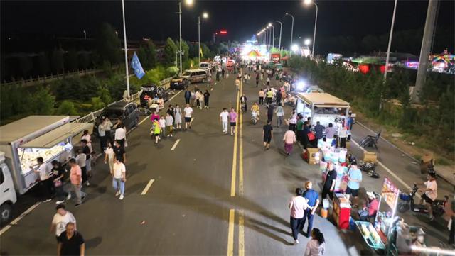 卓资县消夏美食文化季点燃"赶交流"消费热 多元业态引爆夏日经济