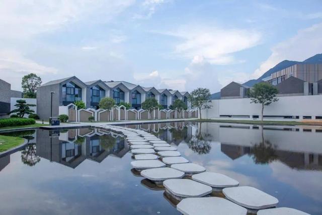 自驾1h叹广州真温泉，私藏高端度假地泡私汤+双早+双晚，正点！