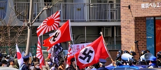 高市安排妥了，李在明在日本吃晚宴	，饭还没下肚，中方先回了14字