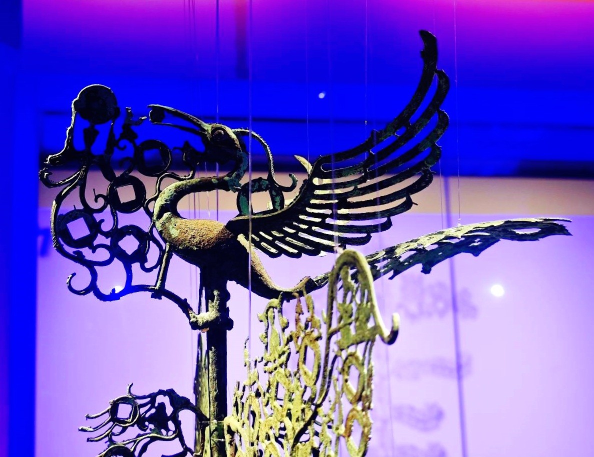 成都武侯祠“摇钱树”:一棵穿越千年的财富与升仙“神树”(图3) 成都武侯祠“摇钱树”:一棵穿越千年的财富与升仙“神树”(图3)