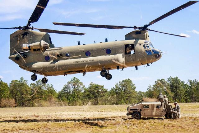 中国版"支奴干"无人机首飞成功 纵列双旋翼设计瞄准重载市场