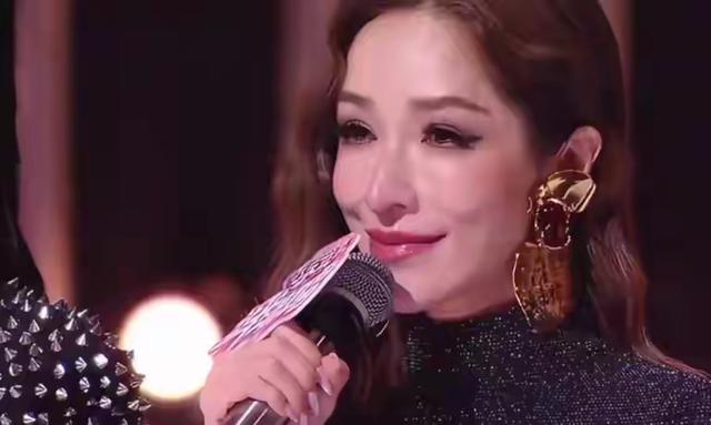 牡丹花下46岁"纵欲过度"的萧亚轩，终是为自己行为买了单