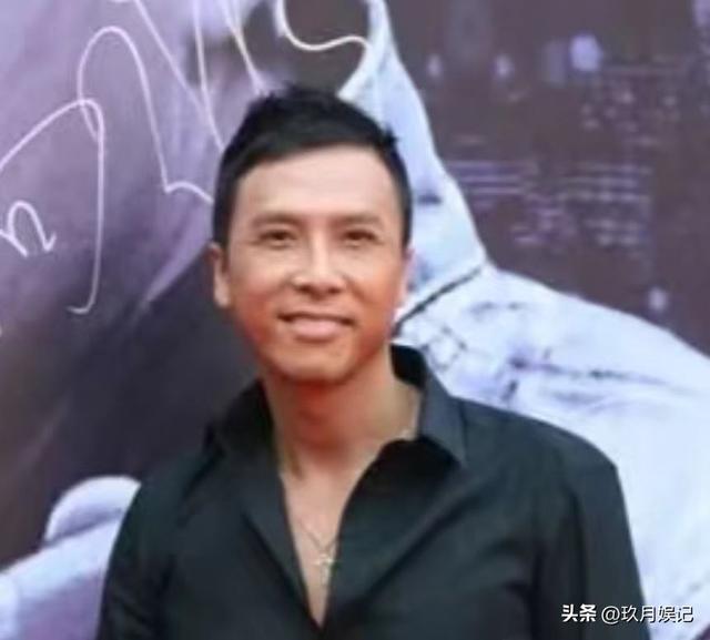 阅兵刚结束没几天，恶心的一幕上演了，这5位明星竟躺着中枪！