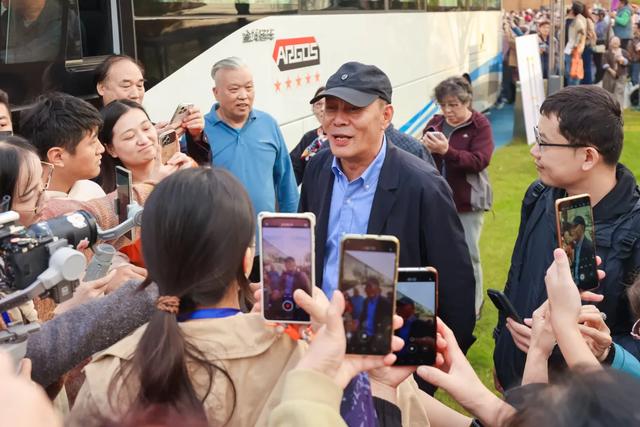 我能想到最浪漫的事,在这里发生……