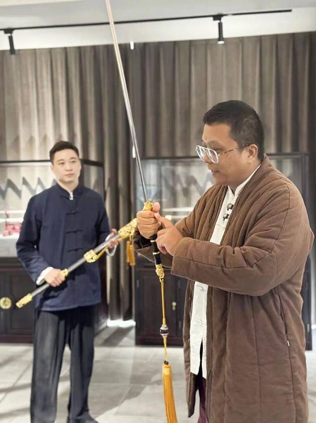 千万粉丝大V空降丽水！小黑诸鸣带你探访“有意思”的山水人文