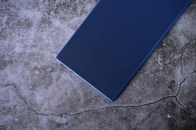 轻薄与科技的交融 三星Galaxy Z Fold7图赏