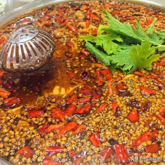 动车直达水果之乡，这个国庆“躺吃躺玩”