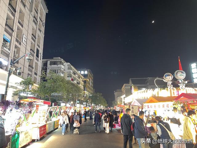 号称“杭州吃货集中地”的夜市，其独特三亮点，令人松弛感拉满！