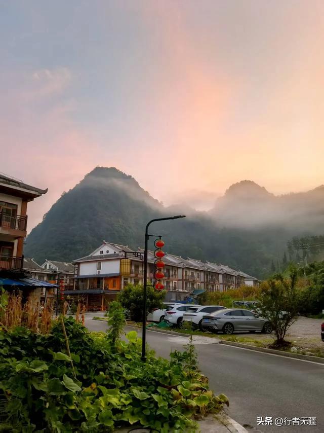 多彩贵州自驾游之小七孔山村清晨