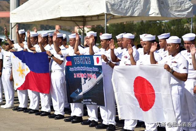 高市坚持硬碰硬，拉拢12国强援遏华，免费提供武器，法国突然发声