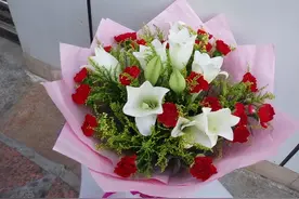 医生提醒：无论关系多好，去医院看病人，千万别带“三种东西”！图片