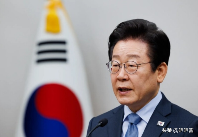 琉球不属于日本！中俄军队包围琉球，韩国紧急避险，高市怕啥来啥