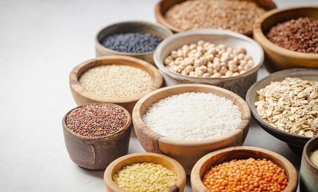 从148斤瘦到96斤，就靠“早上多吃蛋白	，晚上少吃饭	”！掉秤更快