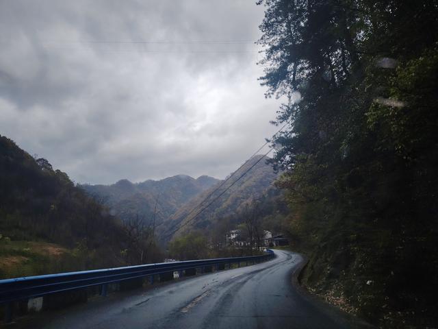 南行漫记：329公里的穿越之路，带你一起看红叶