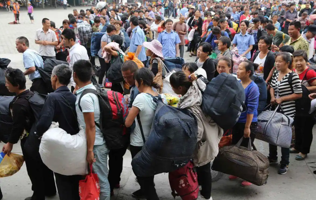 广西与贵州交界处的“菇类村”，女性衣着开放，以母系社会为主