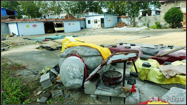 烟火与征途的共鸣：2012初冬枣庄早点摊金世明老人见证的人文温度