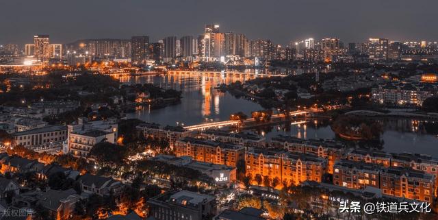 赵富山（洛钊）||岁月与童年的碎片