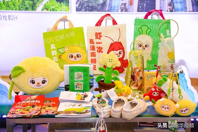 我自巴蜀来，邀您过暖冬！2025巴蜀文化旅游走廊营销推介活动走进济南