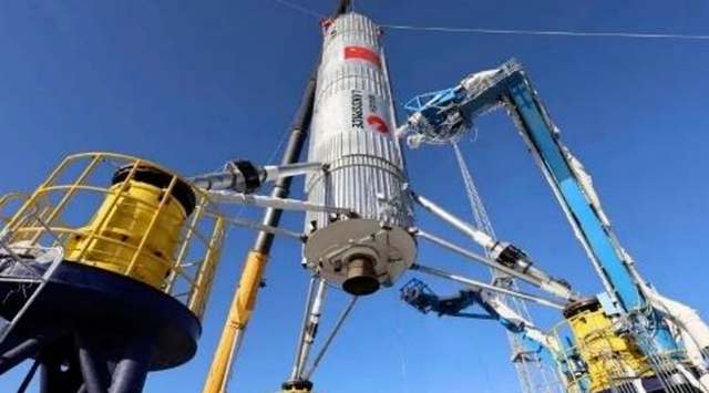 高超导弹成本跌90%！可回收火箭显著突破，民企改写全球创新规则