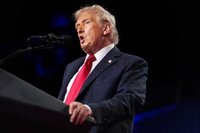 投票结果7比4！美国法院正式做出裁定，莫迪等来好消息，特朗普对中印等国征收的关税，被判定无效