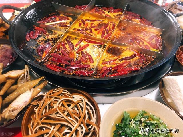 解锁成都隐藏玩法，探寻天府之国的奇妙密码，在成都街头走一走