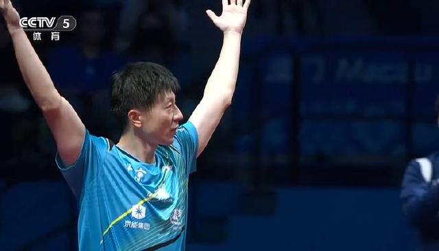 全运会大结局！北京男团3-1夺金牌，王楚钦怒吼庆祝，樊振东落寞