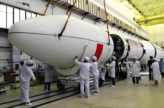 反制开始！星链两次威胁中国空间站后	，我国新增20万颗卫星申请！