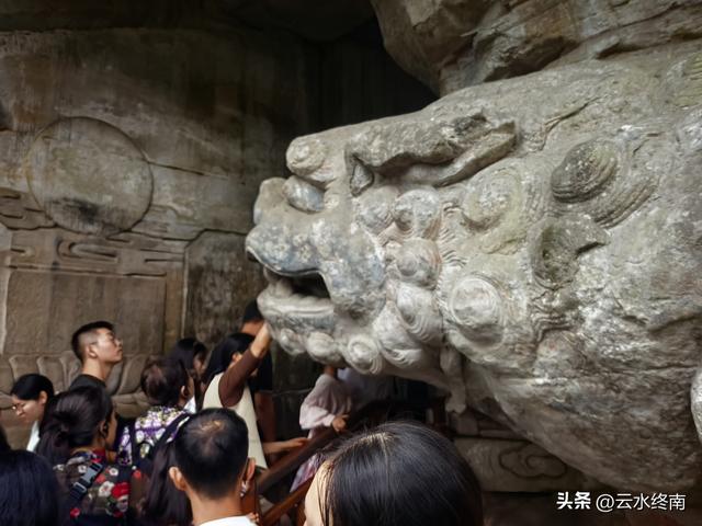 大足石刻能并列四大石窟吗？这一篇估计是最详介绍了，有些长慎入