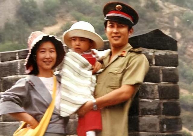 再有钱有什么用！身价10多亿的唐国强	，70岁为儿女操碎了心