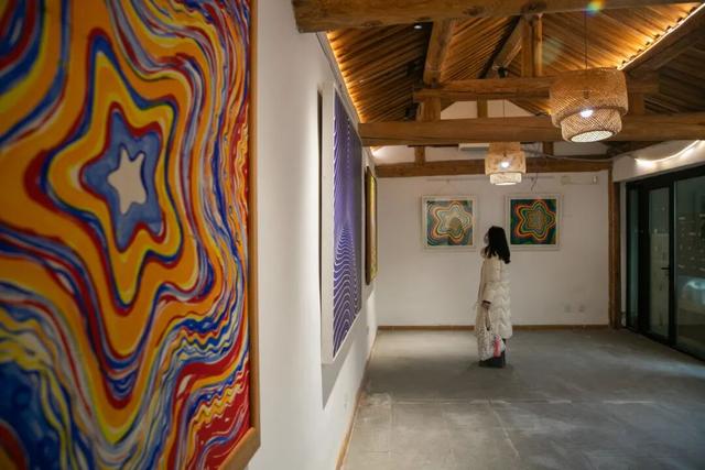 白塔寺街区跨年文化盛宴欢乐启幕