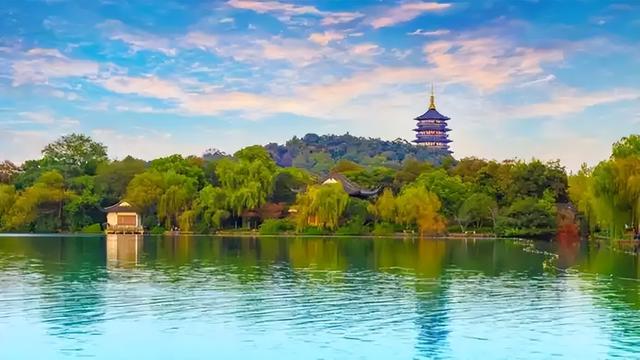 取消门票后游客涨3倍！杭州这步棋，其他城市学得来吗