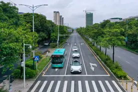 自动驾驶：怕不来又怕乱来图片