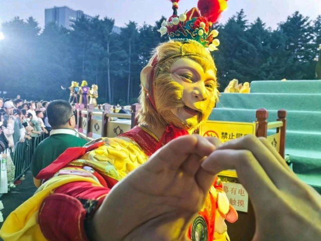 从“五行山”下到文旅大使：“雪饼猴”王铁柱的逆袭人生