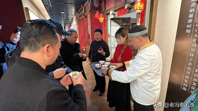 江苏省淮安文旅集团一行在中国清徐关帝城考察交流