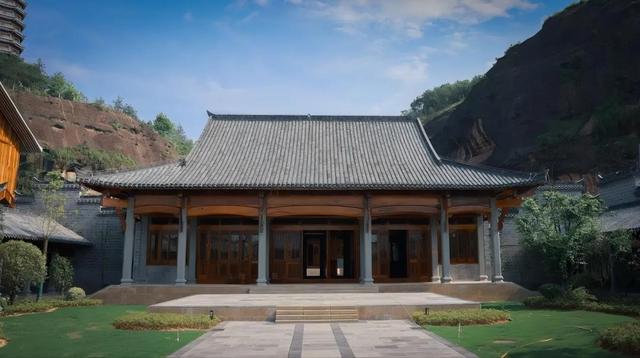 解码鹰潭中式美学：逛古街、访书院、赏木雕……读懂山水与时光的交融