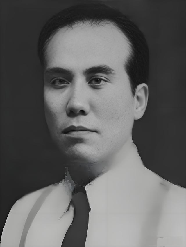 此人两次被开除党籍，多次与周总理争论，周：你给我滚出去
