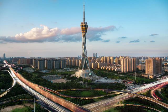 我山东人，刚从河南郑州回来，实在忍不住想说：对郑州的5点印象