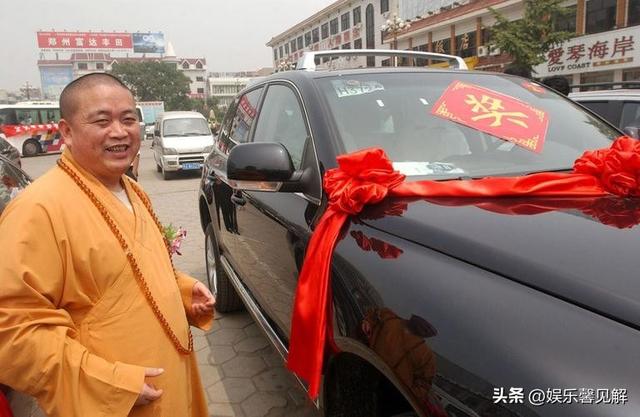 释永信被抓后，多位女星被牵连，身上还有三大谜团