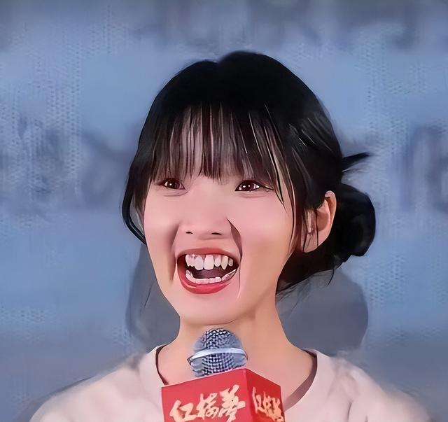 长得丑演技还烂，这5位捧不红的“关系户”，看着就让人闹心