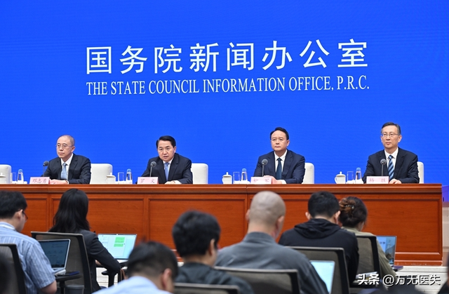 央视怒批，坑蒙老百姓！国务院点名封杀，这几位知名网红彻底凉凉